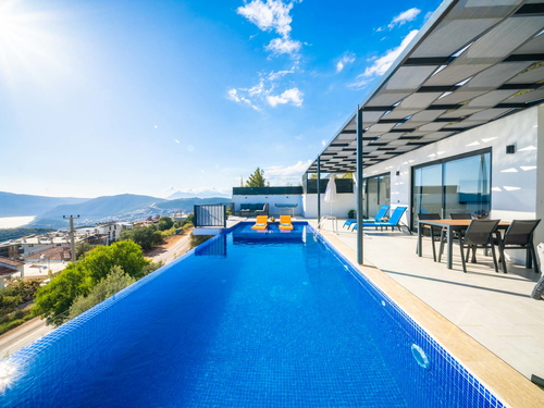  gece  -  Kasım
  | Kalkan Kördere'de Muhafazakar Aileler İçin Özel Havuzlu Villa